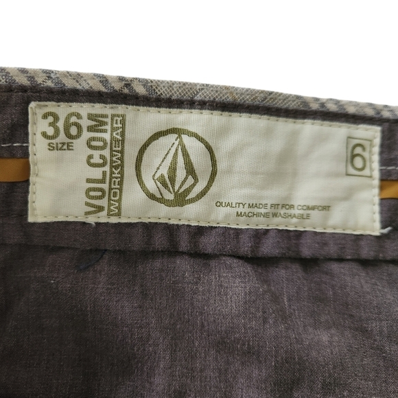 VOLCOM Workwear men's plaid shorts flat front size 36 - Picture 5 of 10